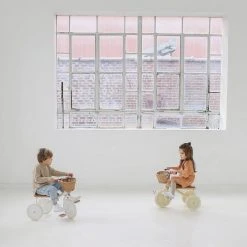 Banwood Trike - Cream Bikes & Trikes 17 Banwood Trike - Cream Bikes & Trikes