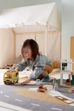 Kids Concept Kid's Concept - AIDEN Ambulance Pretend Play