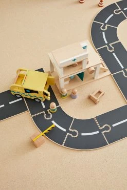 Kids Concept Kid's Concept - AIDEN Ambulance Pretend Play