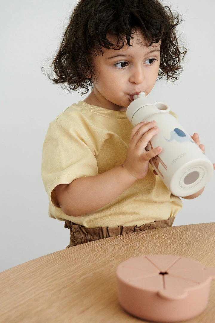 Liewood - Kelly Snack Cup - 2 Pack - Golden Caramel Oat Mix 7 Liewood - Kelly Snack Cup - 2 Pack - Golden Caramel Oat Mix