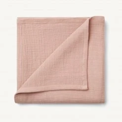 Liewood - Ben Organic Cotton Muslin Swaddle Solid - Rose 7 Liewood - Ben Organic Cotton Muslin Swaddle Solid - Rose