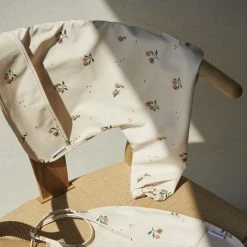 Liewood - Merle Cape Bib - Peach / Sea Shell Mix Bibs & Capes