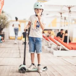 Scoot And Ride Helmet With LED Light S/M - Kiwi Bikes & Trikes